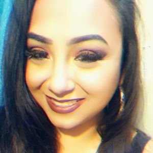 Meet your Posher, Noemi